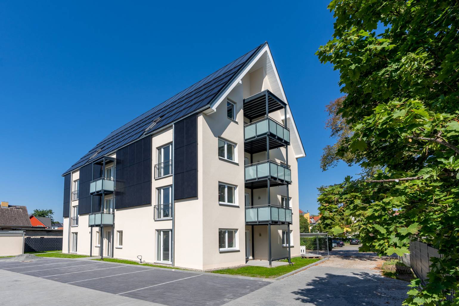 Neues Nahwärmenetz versorgt rund 320 Haushalte im Süden